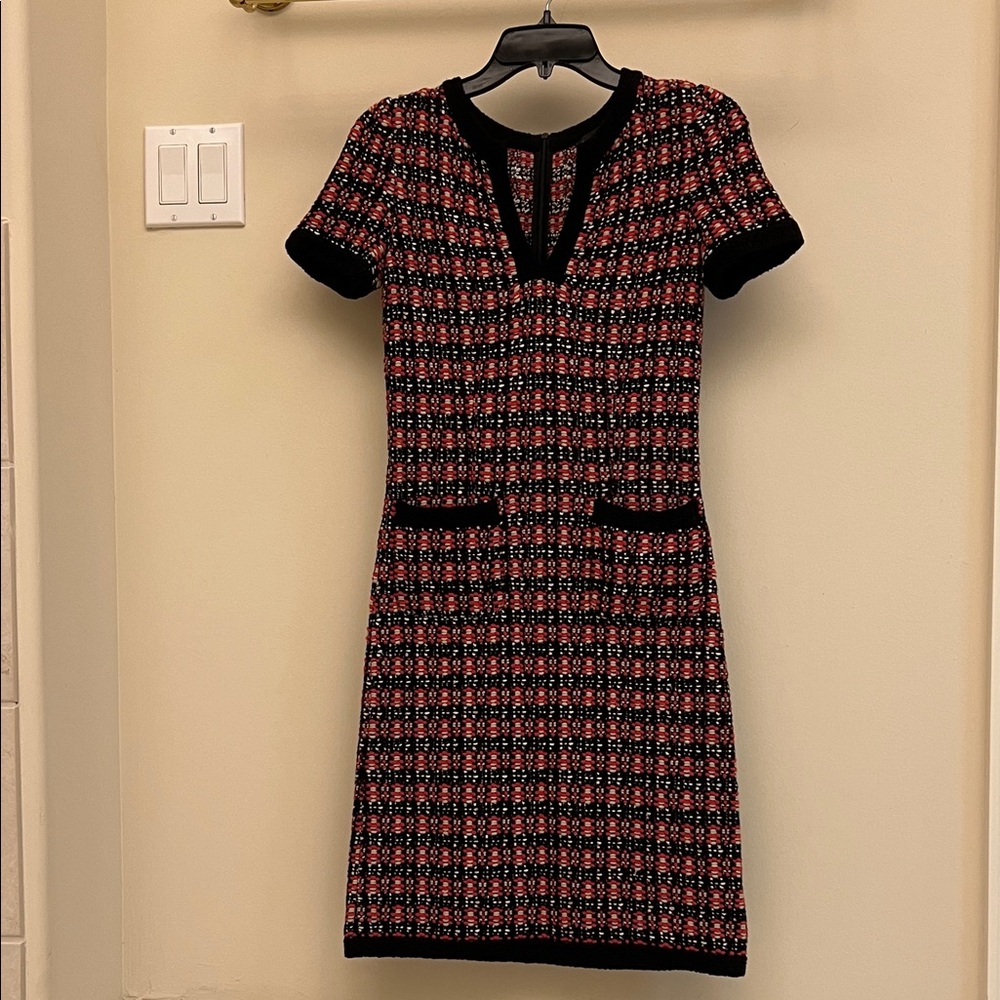 St. John Red and Black v- neck 2 pockets tweed Patterned Mini Dress 0 2